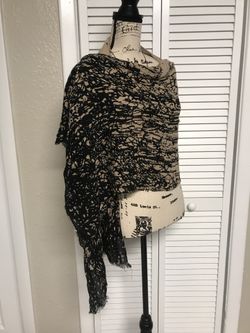 Women’s Scarf/Wrap