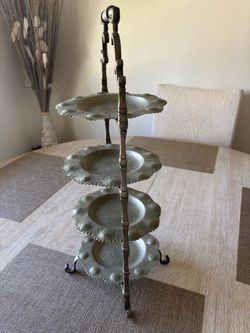 4-Tier Metal Decorative Cake Stand