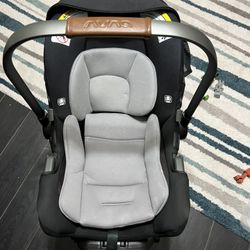 Nuna PIPA rx Car Seat & Base