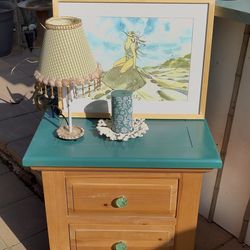 Broyhill Fontana Honey Pine / Teal Night Stand