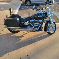 2023 Harley Davidson HD FLHCS Heritage Classic Softail