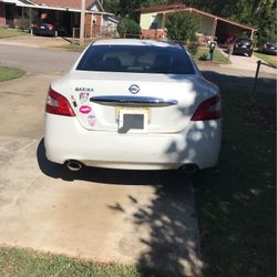 2012 Nissan Maxima 