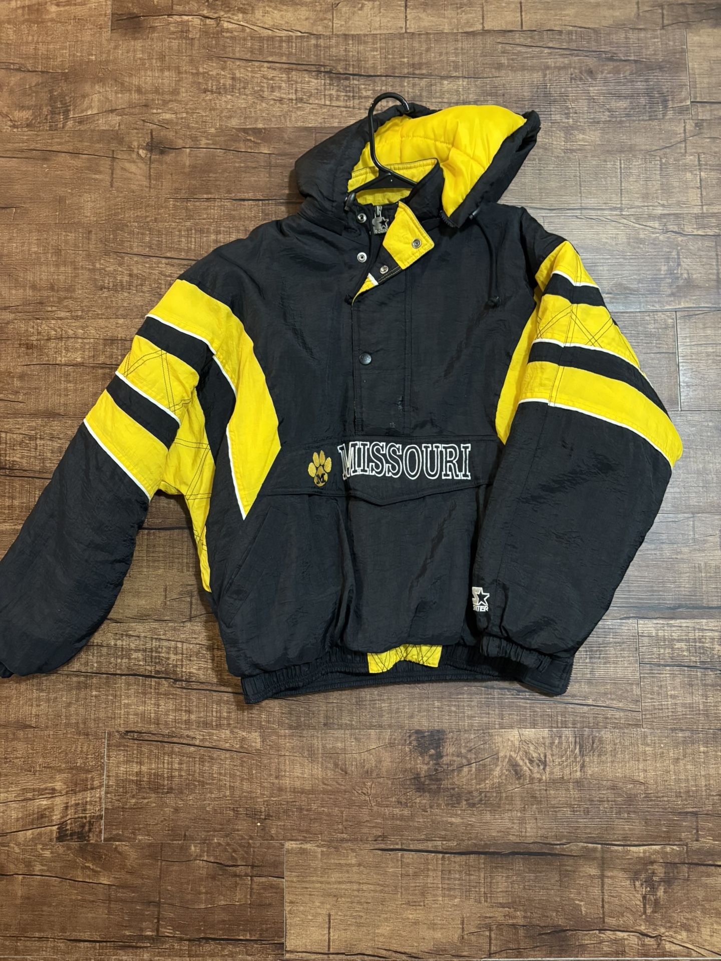 Mizzou Starter Jacket Size Large