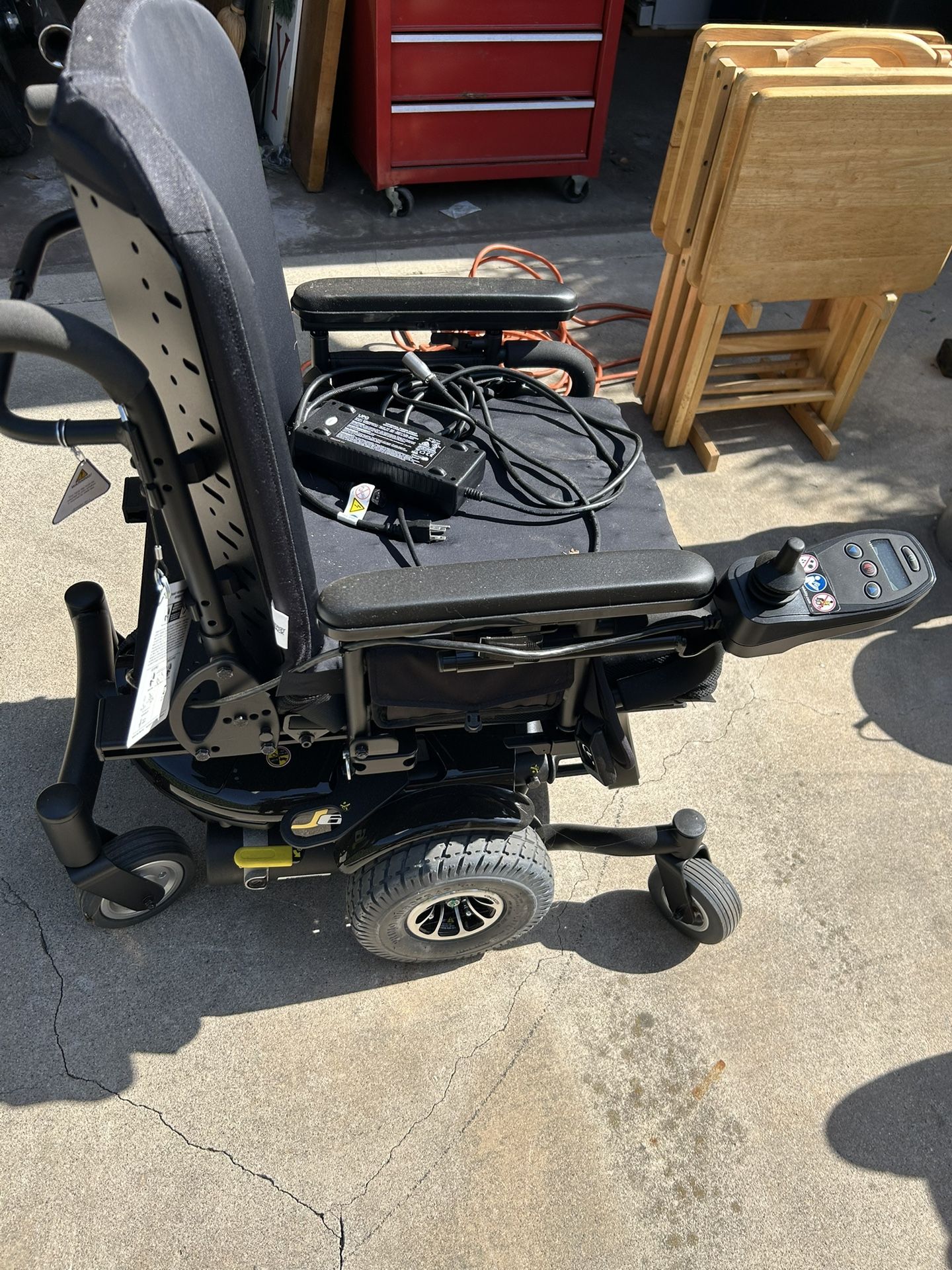 Pride J6 Electric Wheelchair