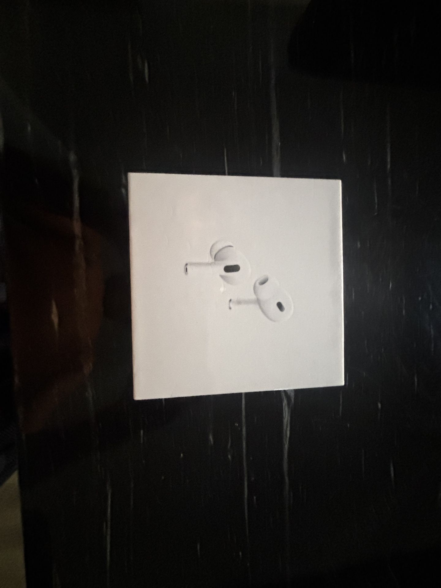 AirPod Gen 2