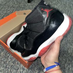 Jordan 11 Breds Size 9