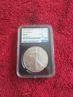 Collectible Coin 2018 Silver Eagle