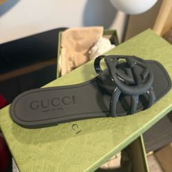 Gucci sandals 