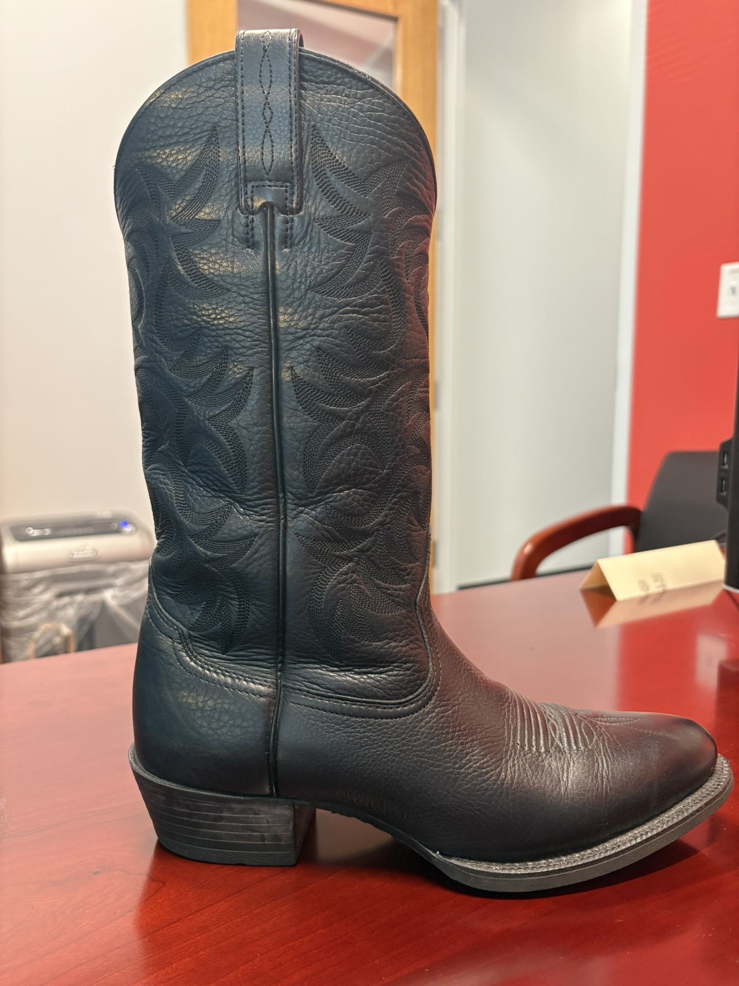 Ariat Cowboy Boots - Black Size 9.5