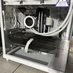 White Gaming Pc Rtx 5080 // I7-14700K // 64GB Ram Ddr5 // 2Tb Ssd M2 // Z790 Pro Rs // Wifi