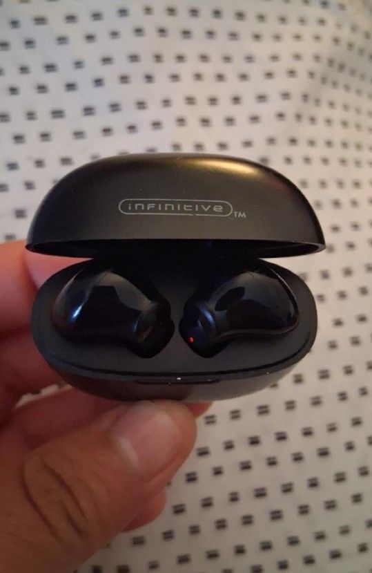 Wireless Earbuds With Charging Case