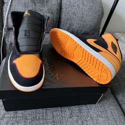 Nike Jordan 1 Mid - Orange/Black/Cardinal - Men’s 12