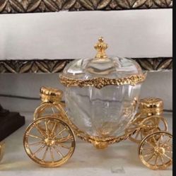 Disney  Coach Cinderella Carriage Crystal Gold 