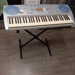 Yamaha Psr-275