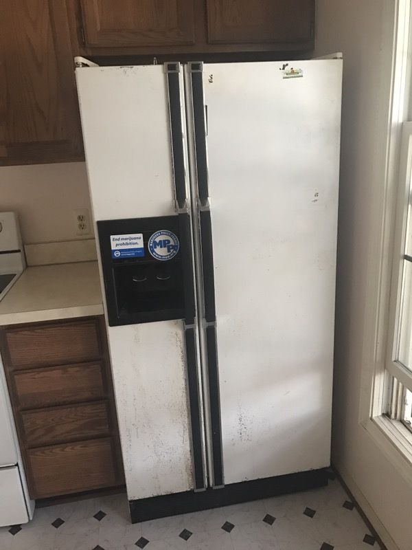 Kenmore coldspot refrigerator double door 106-9550510