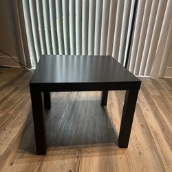 decorative table 
