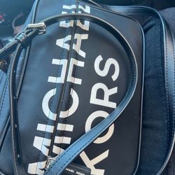 Michael Kors Purse $25 OBO