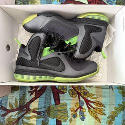 2012 LeBron 9 ‘Dunkman’ / size 11 / $150