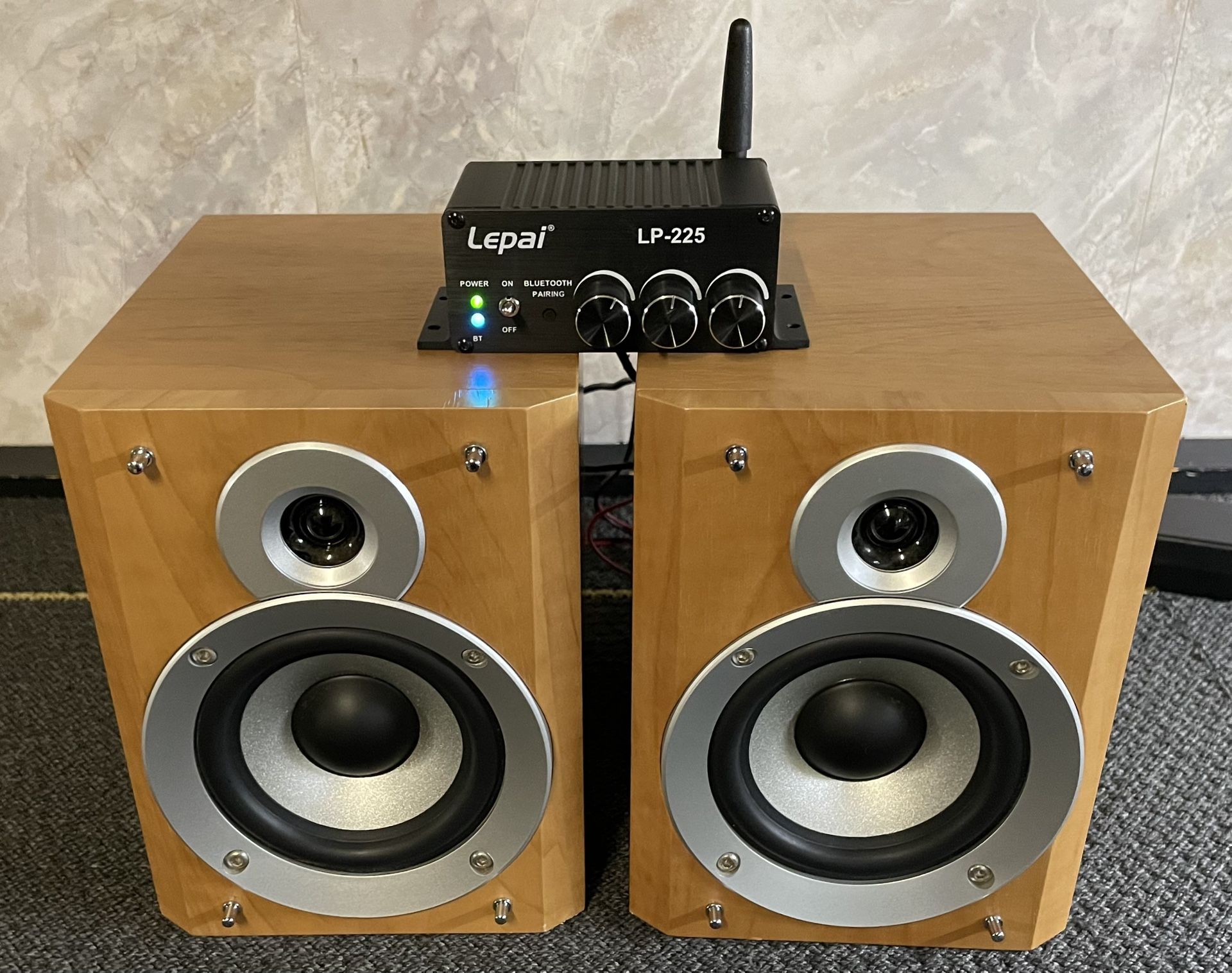 Micro Bluetooth Stereo System