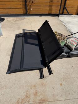 Chevy Silverado bed cover
