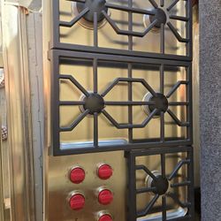 Wolf 36" Gas Cooktop