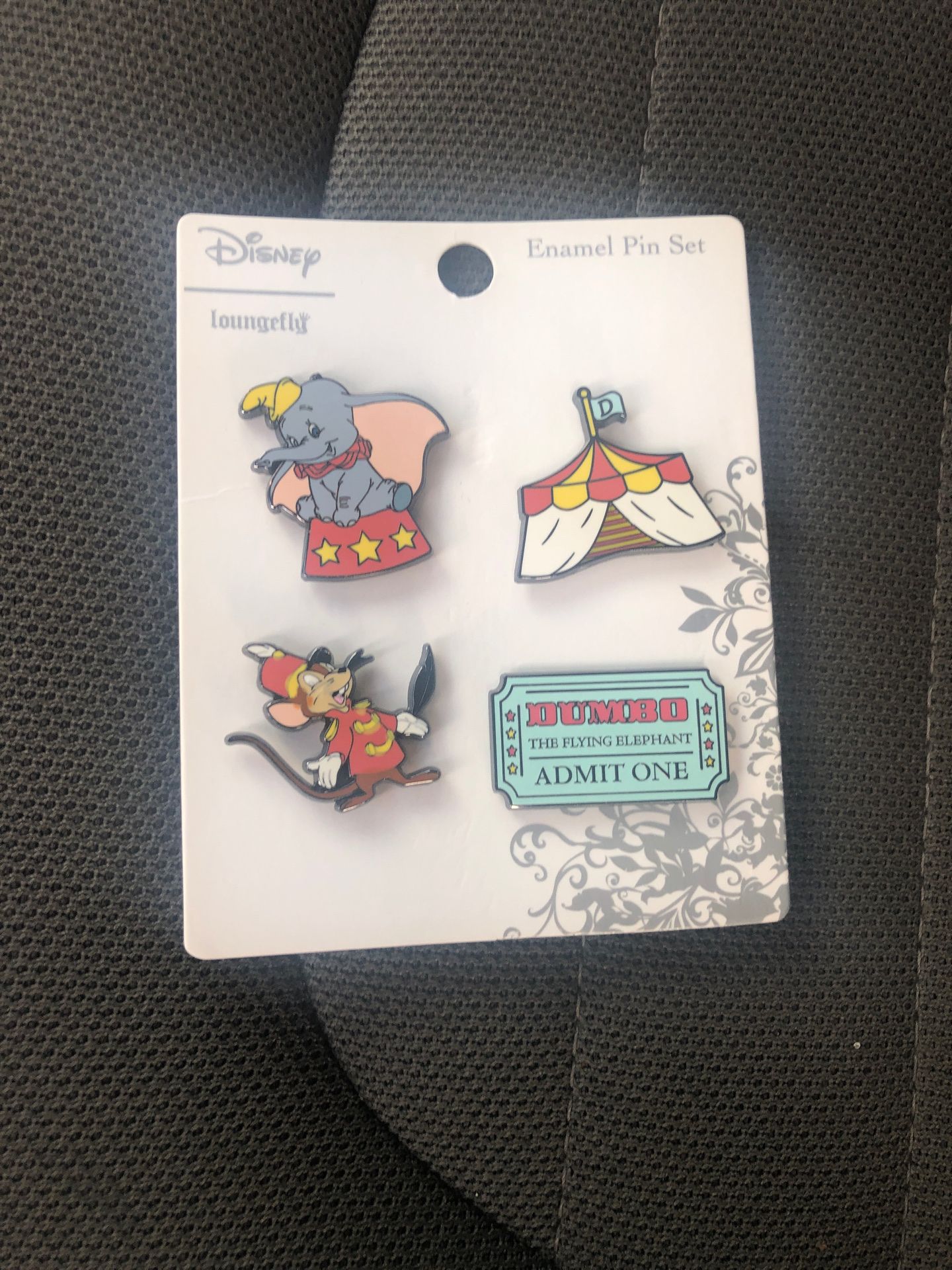 Disney enamel pins Dumbo