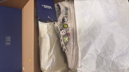 Vans souvenir size 13