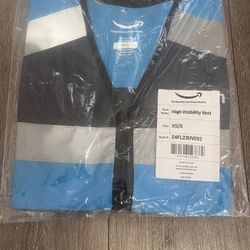 Amazon Vest Size Small Brand New 