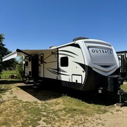  2018 Outback 325BH Travel Trailer 