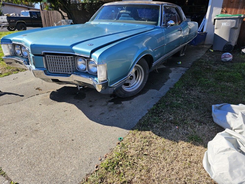 1968 Oldsmobile 