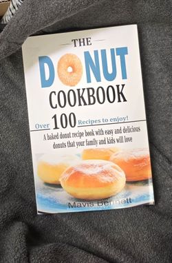THE  DONUT COOKBOOK *NEW*