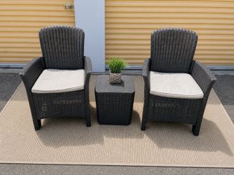Bistro patio set