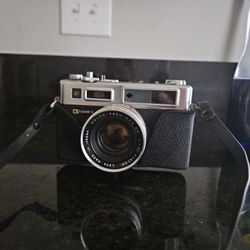 Yashica Electro 35