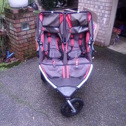 Bob Double Stroller 