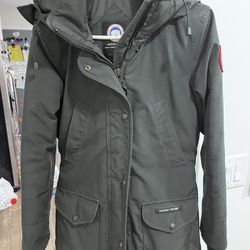 Canada Goose Parka Small Black