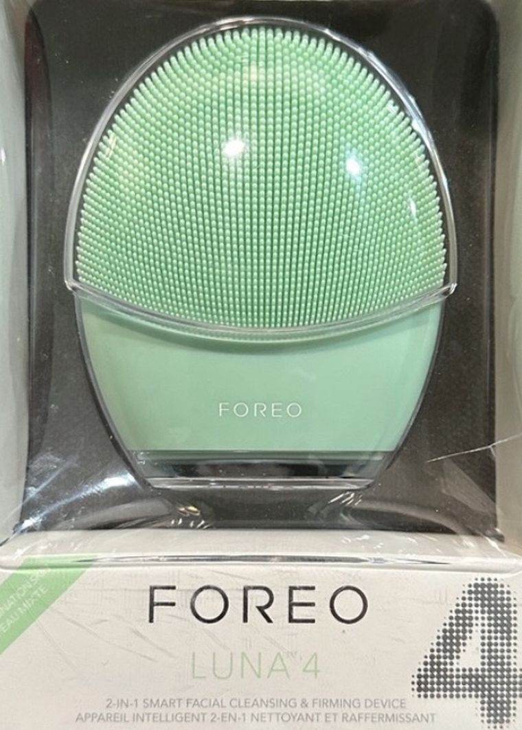FOREO LUNATM 4 Facial Cleansing & Firming Massage for COMBINATION SKIN New