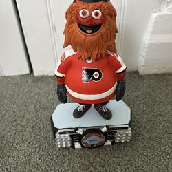 Flyers Mascot