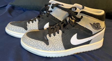 Jordan 1 Mid SE Elephant Print USM: 9