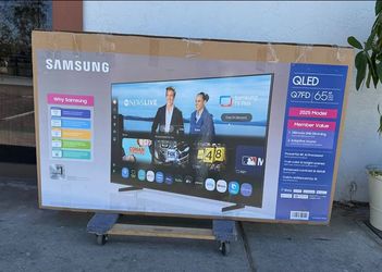 65 “ Samsung smart 4K QLED HDR TV