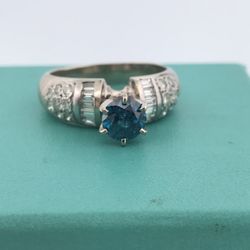 14k White gold 1.8ct diamond ring  size 8.25