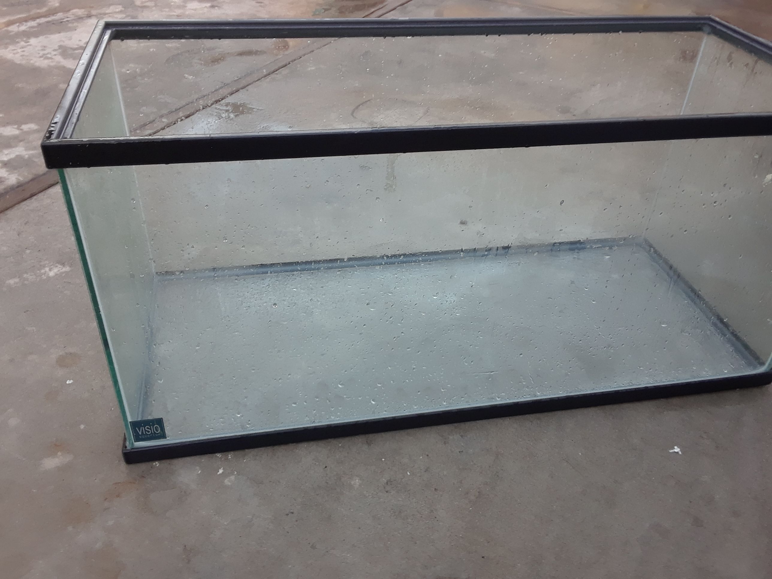 50 gallon Visio aquarium was 1800 new