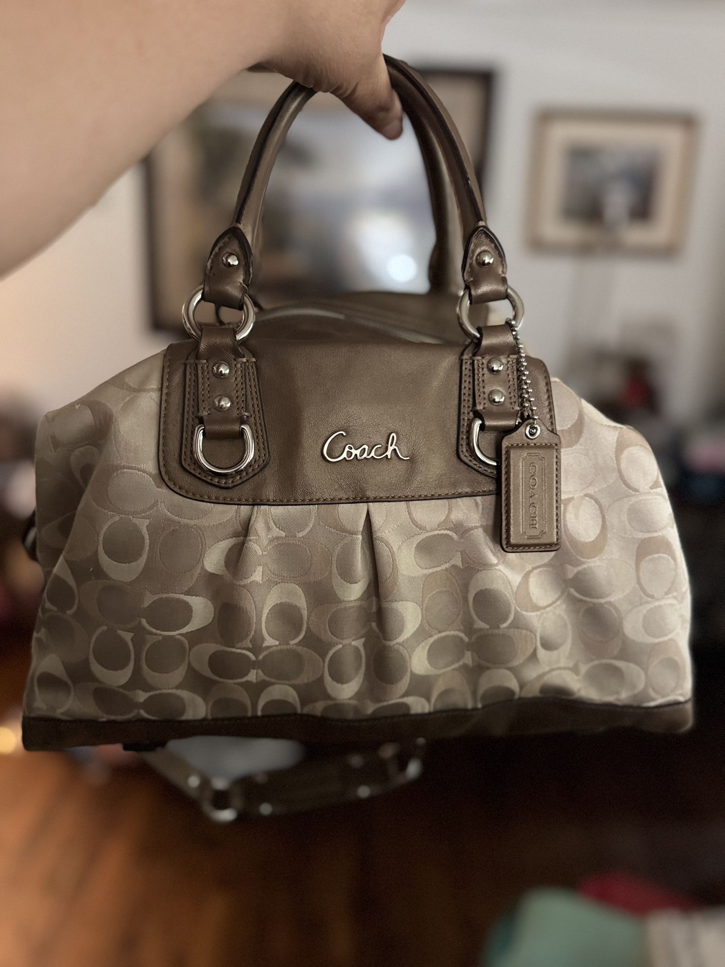 Original Coach Satchel!!!