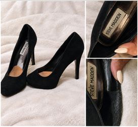 Size 9-Steve Madden Black Suede Platform Pumps