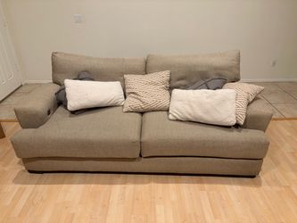 FREE COUCH