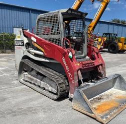 Takeuchi TL12 Skid Steer