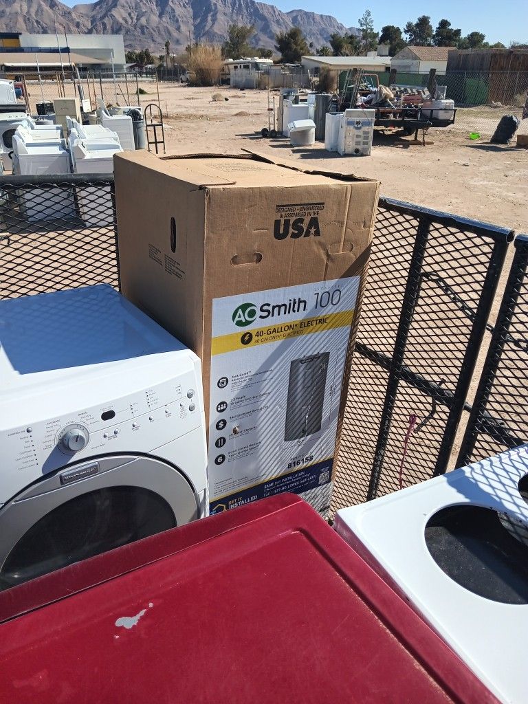 💙💙💙💙💙💙NEW IN BOX