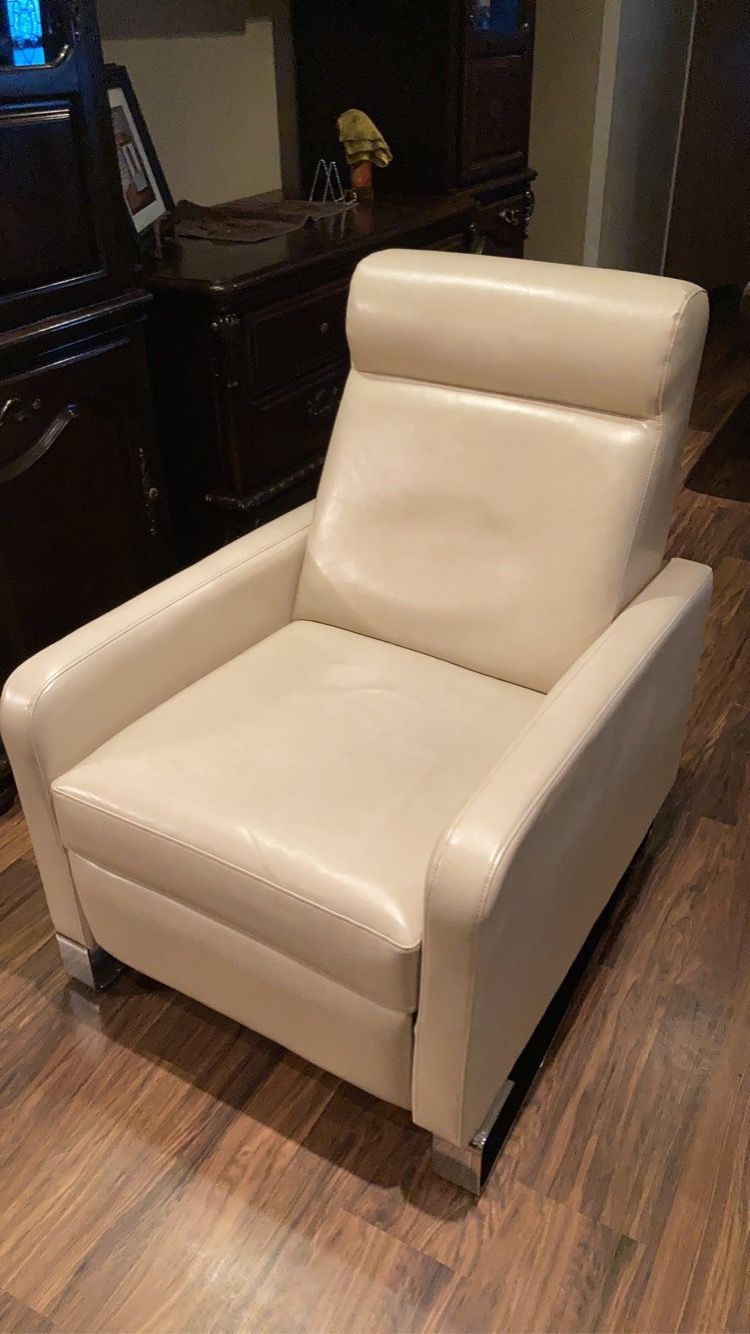 Recliner