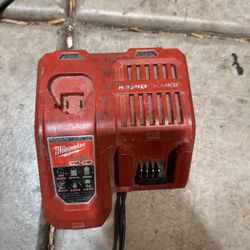 Milwaukee Rapid Charger