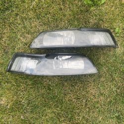99-04 Mustang Headlights 