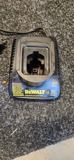 Dewalt DW9118 charger